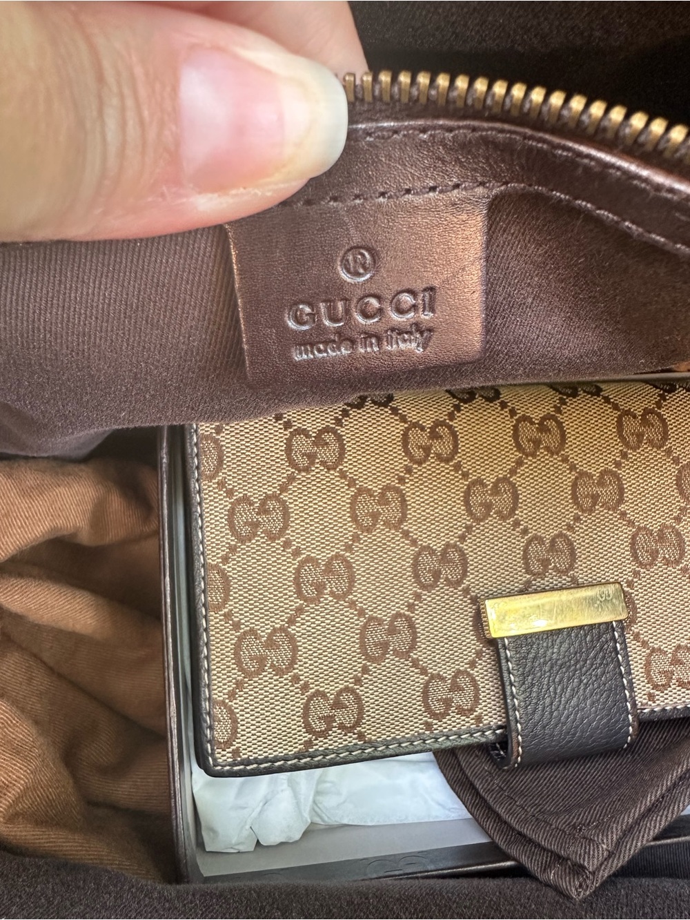 Gucci Belt Tote with Gucci Wallet Bundle - Picture 9 of 14